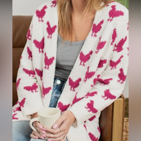 American Farm Company Sweaters - Super Soft Pink and White Chicken Pattern Sweater